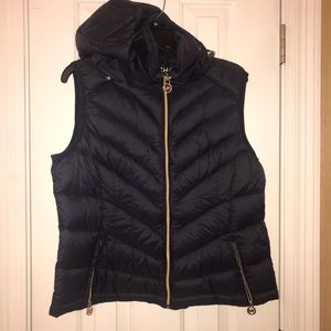Navy puffer vest